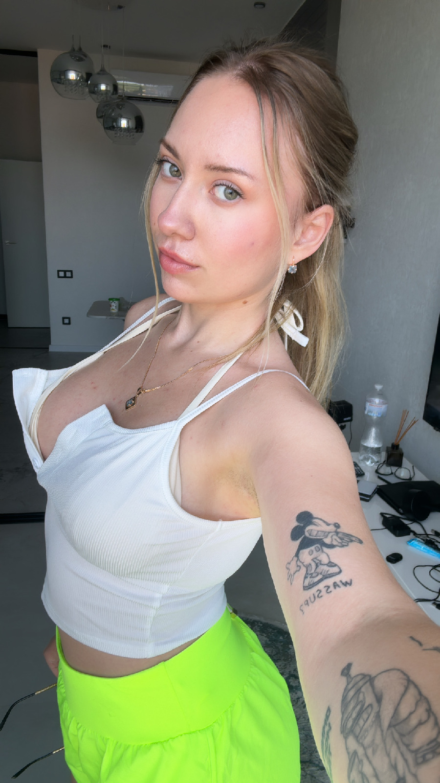 KateV in her underwear in Daqing