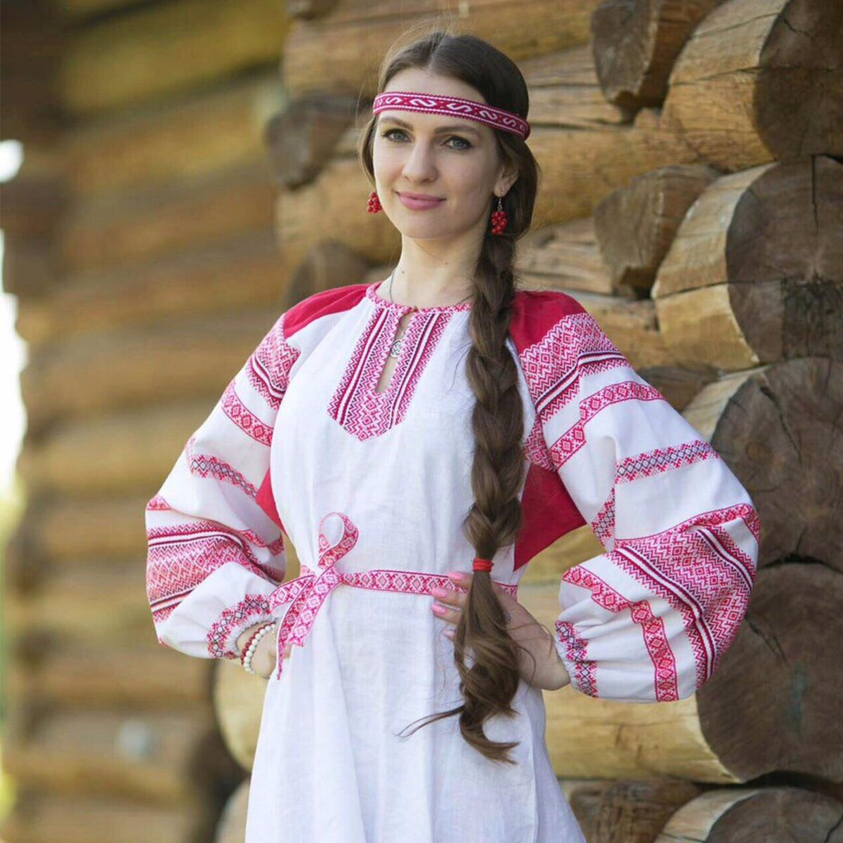 Girls in Slavic costumes in Daqing